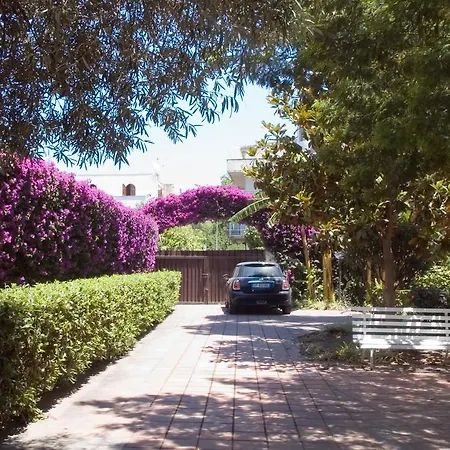 Casa La Pergola * 지아르디니낙소스